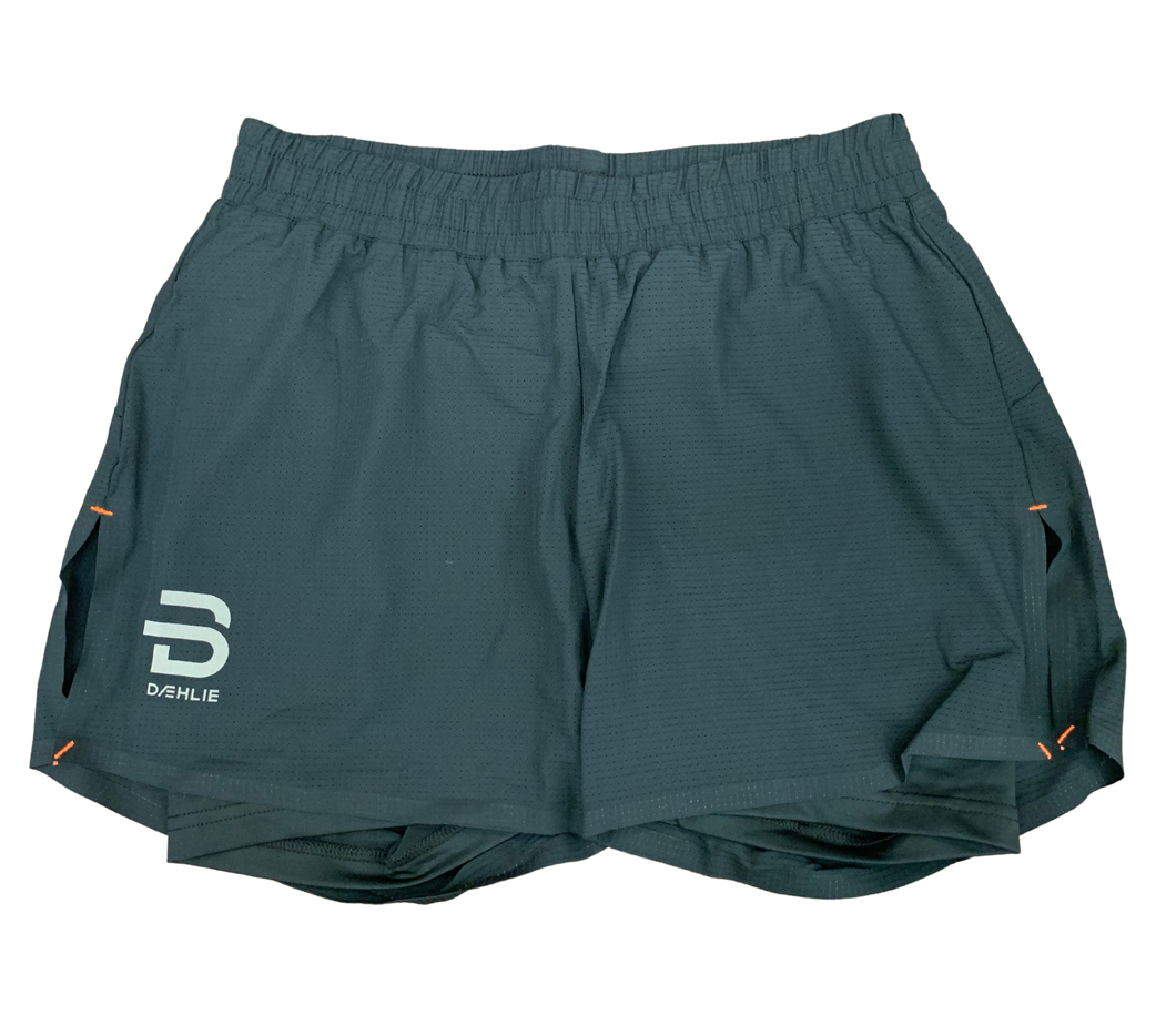 BDahlie Women's Shorts